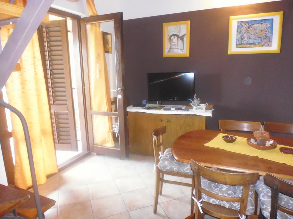 Apartments Jadranka Povile Novi Vinodolski Phòng bức ảnh