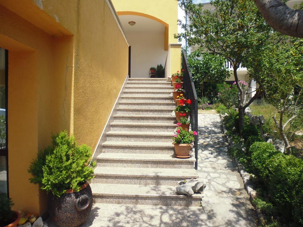 Apartments Jadranka Povile Novi Vinodolski Phòng bức ảnh