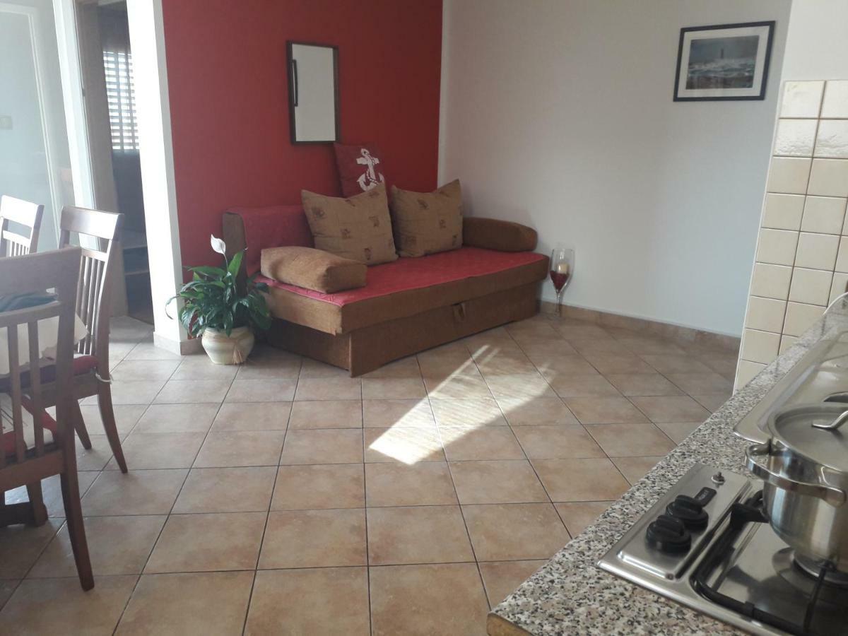 Apartments Jadranka Povile Novi Vinodolski Ngoại thất bức ảnh