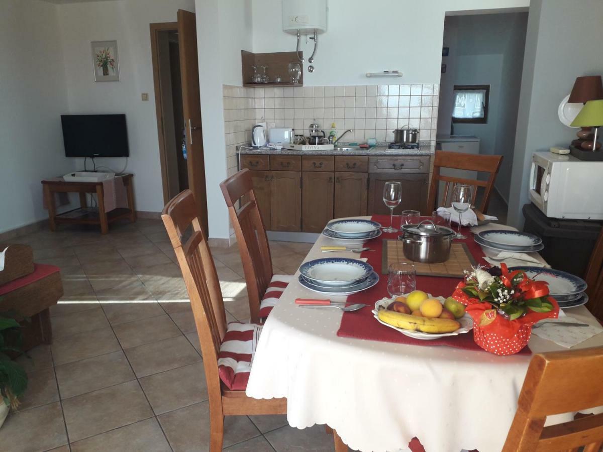 Apartments Jadranka Povile Novi Vinodolski Ngoại thất bức ảnh