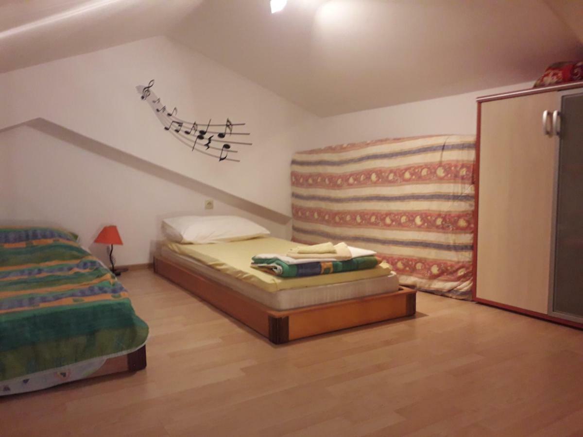 Apartments Jadranka Povile Novi Vinodolski Ngoại thất bức ảnh