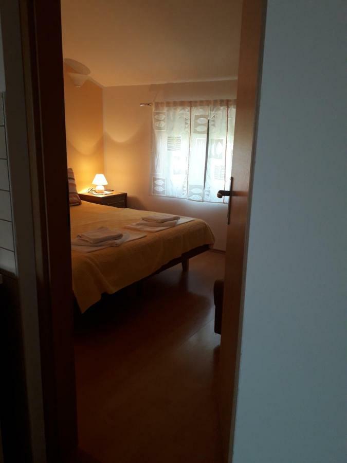 Apartments Jadranka Povile Novi Vinodolski Ngoại thất bức ảnh