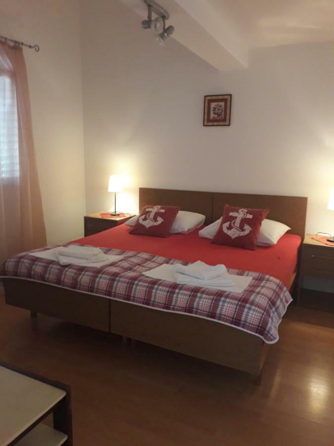 Apartments Jadranka Povile Novi Vinodolski Ngoại thất bức ảnh