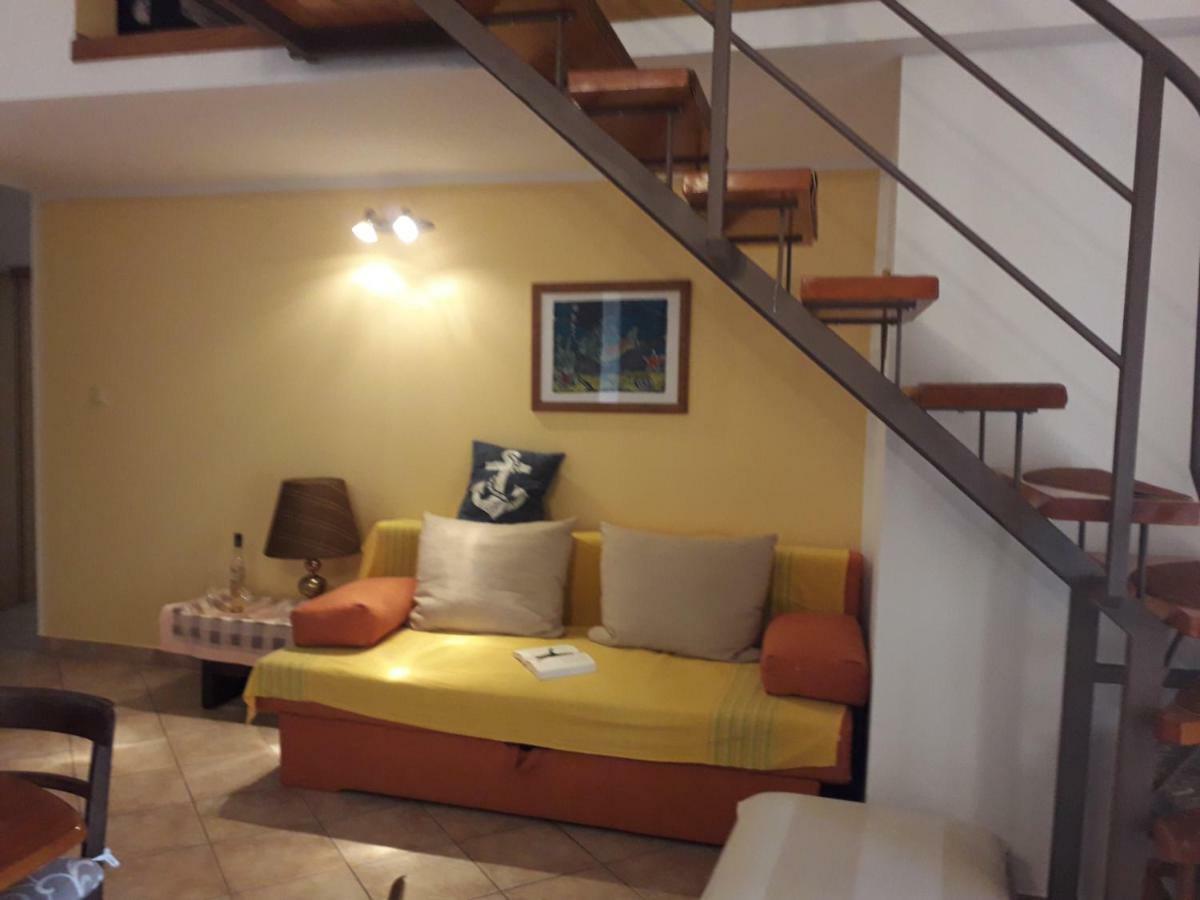 Apartments Jadranka Povile Novi Vinodolski Ngoại thất bức ảnh